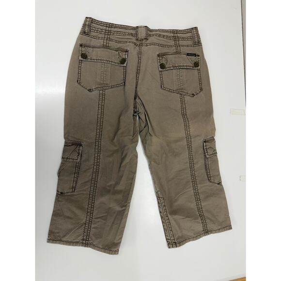Union Bay Juniors Capris Size 9 Brown Cargo Capris - Picture 6 of 11